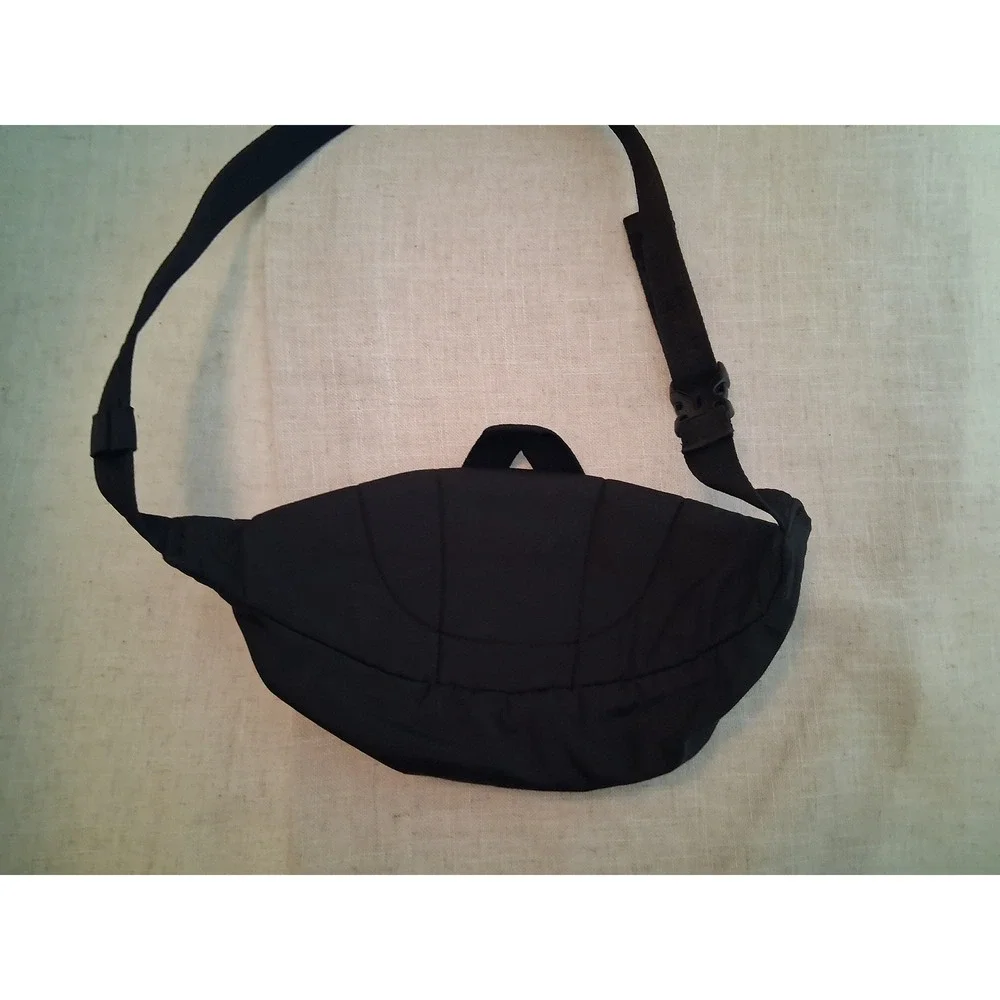 Adidas Originals Black Trefoil 3-Stripe Waist Bag Fanny Pack Crossbody‎ 978626-A